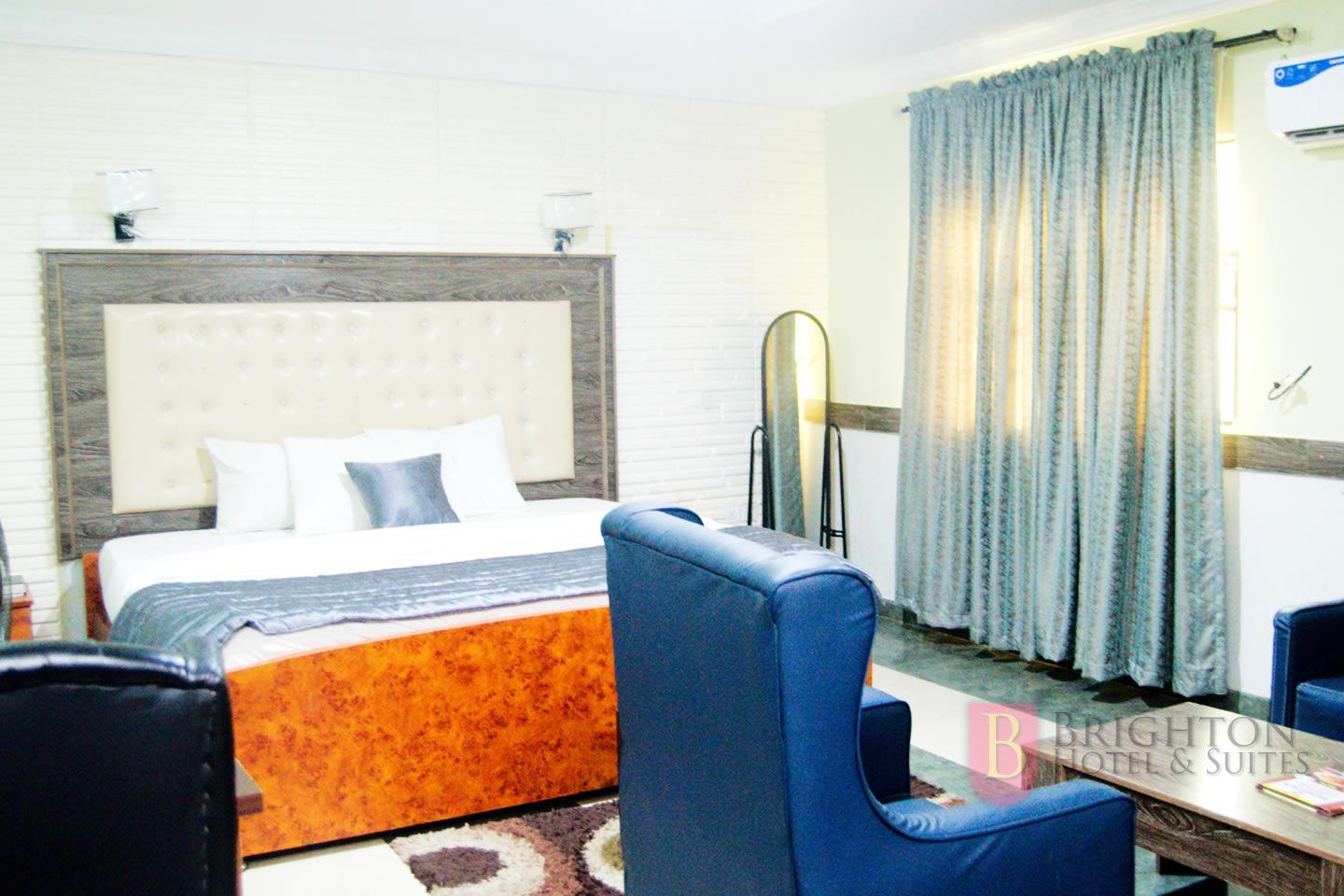 Brighton Hotel And Suites Adegbite Exterior photo