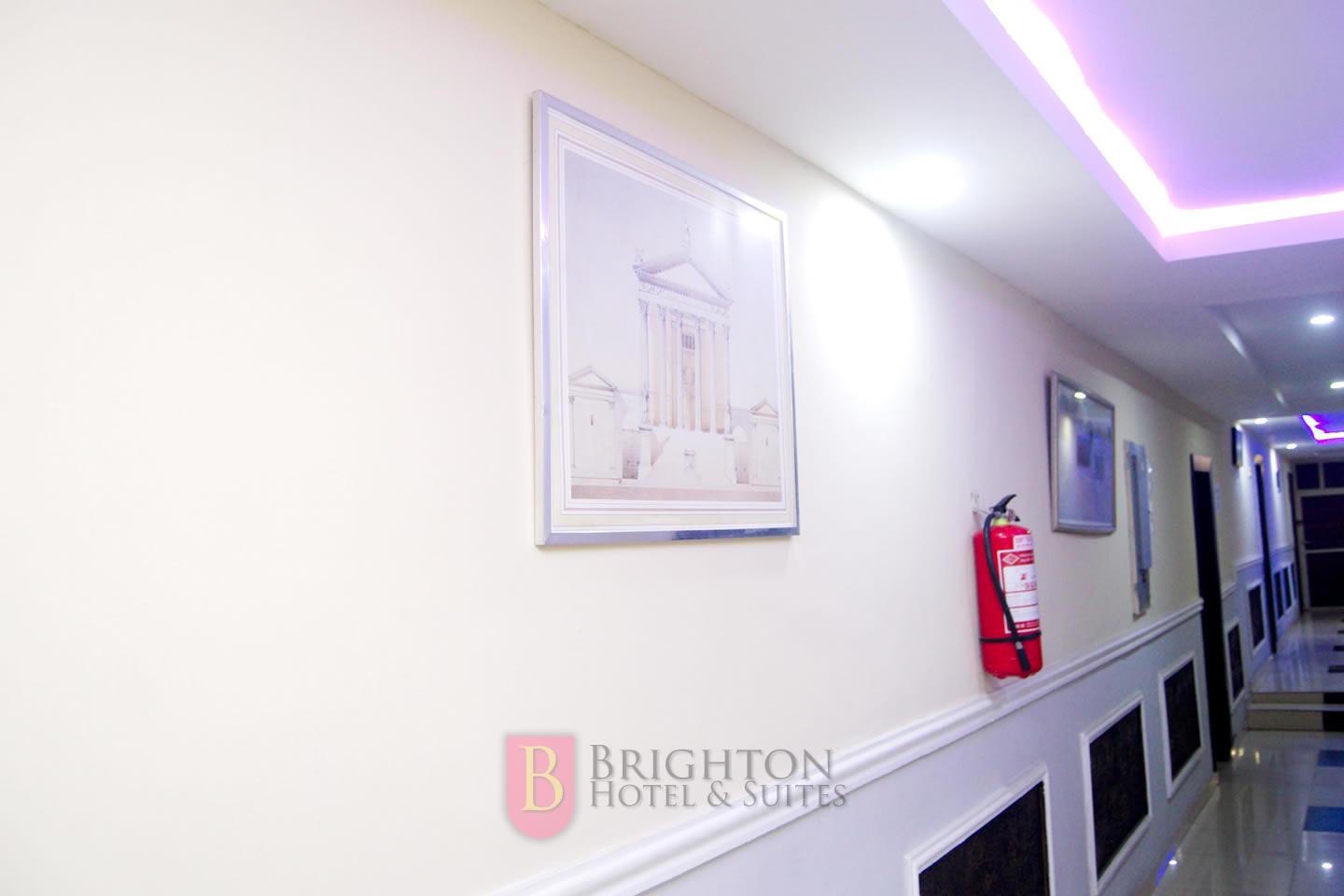 Brighton Hotel And Suites Adegbite Exterior photo